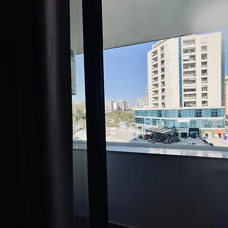 Meta Appartments Lägenhet